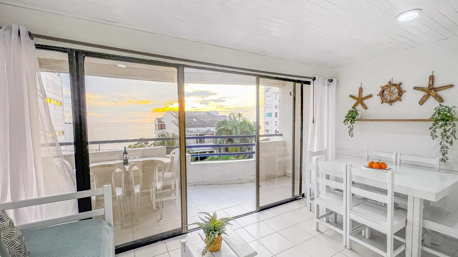 Apartment Tropical Beach - Livin Colombia Cartagena