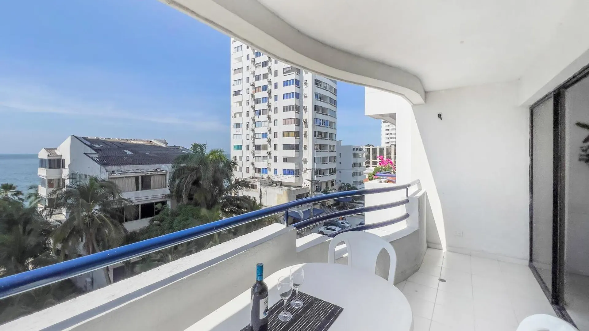 Apartment Tropical Beach - Livin Colombia Cartagena Colombia